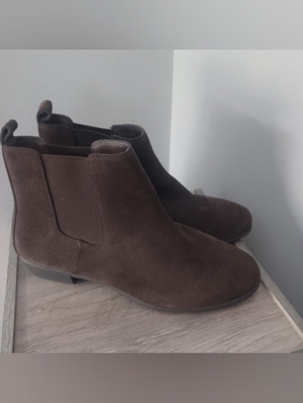 Aerosoles Brown Chelsea Boots Sz 10.5 Suede
